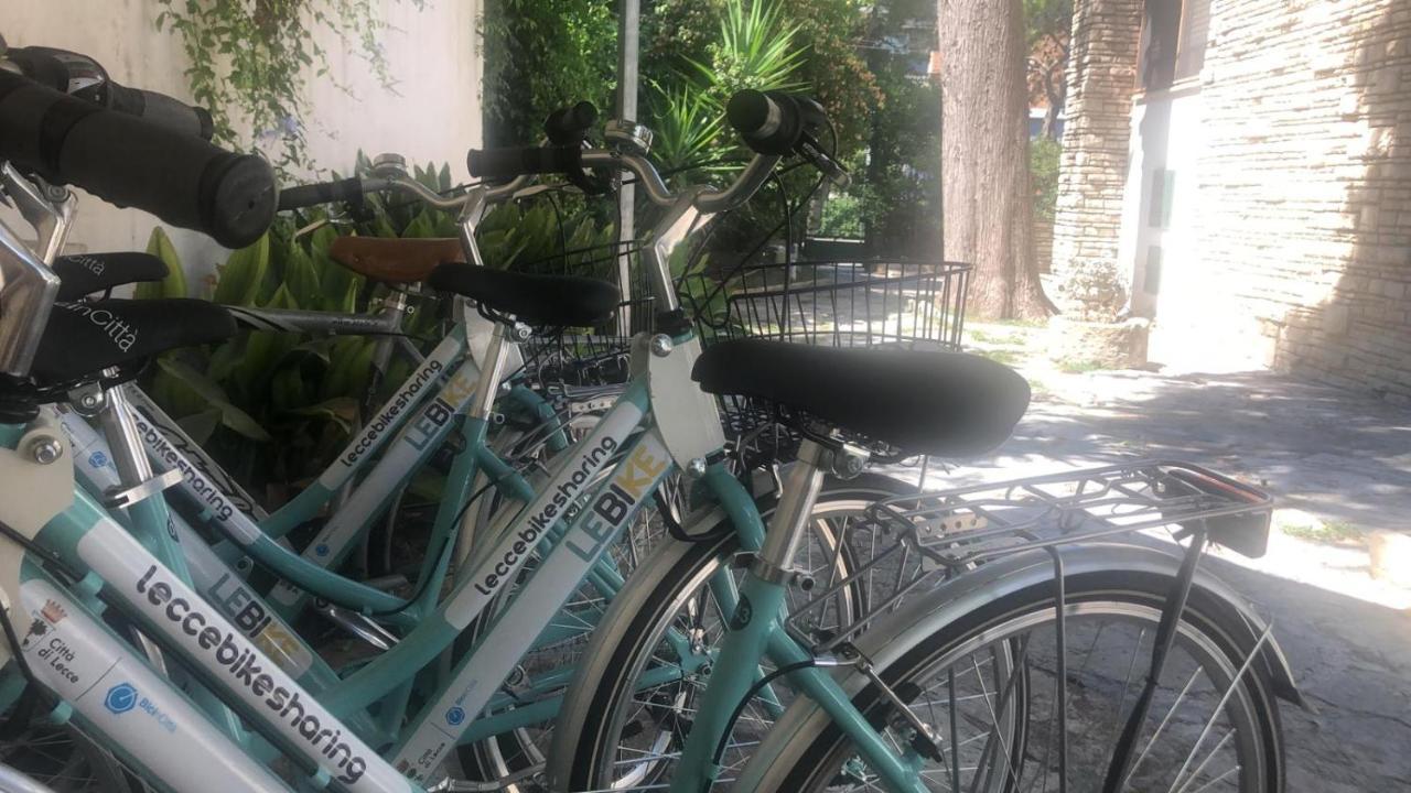 Villa Domus Salento Suites & Rooms Con Parcheggio Privato In Loco Lecce Bagian luar foto