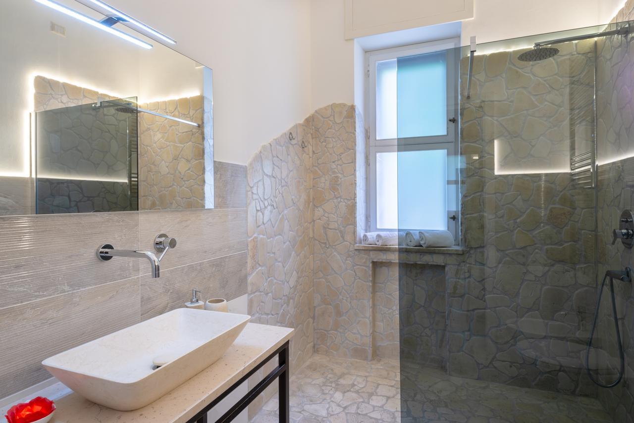 Villa Domus Salento Suites & Rooms Con Parcheggio Privato In Loco Lecce Bagian luar foto