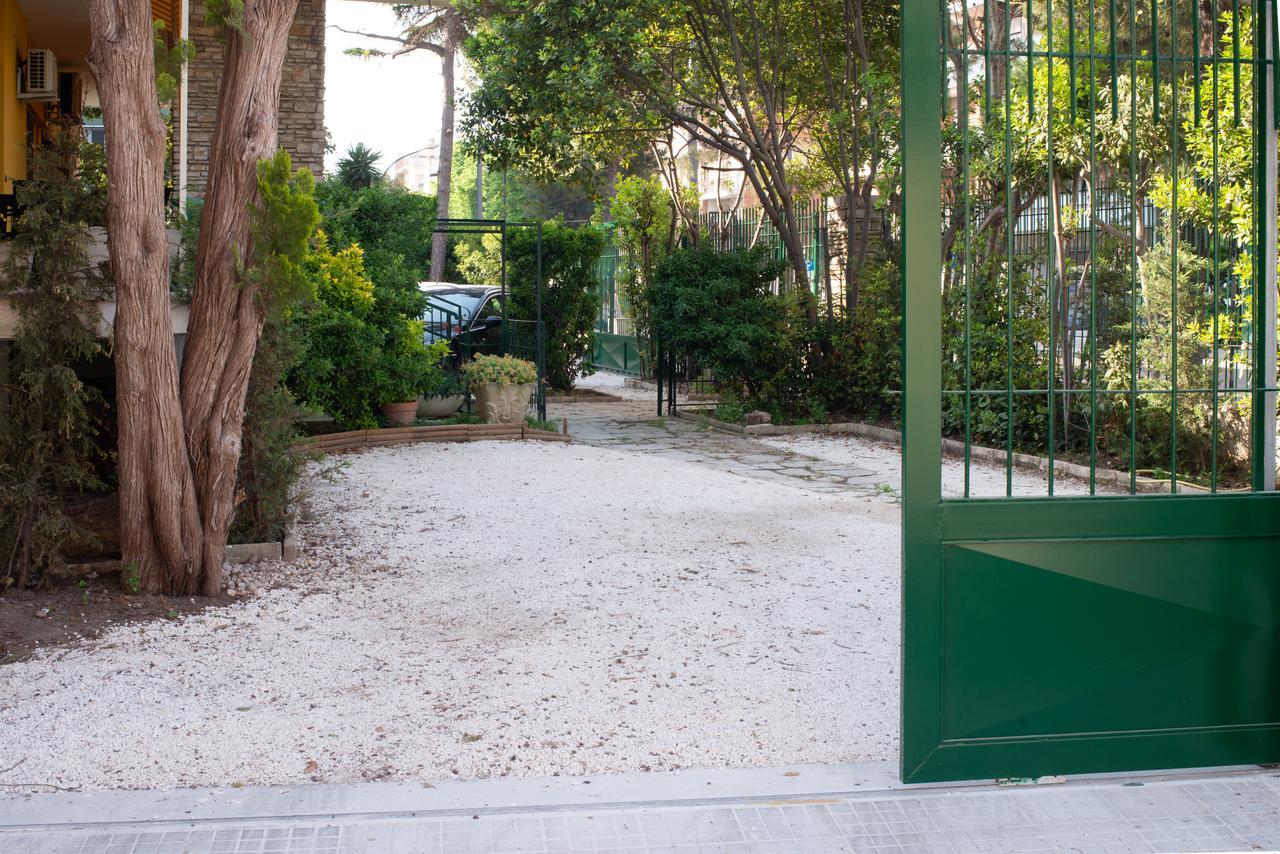 Villa Domus Salento Suites & Rooms Con Parcheggio Privato In Loco Lecce Bagian luar foto
